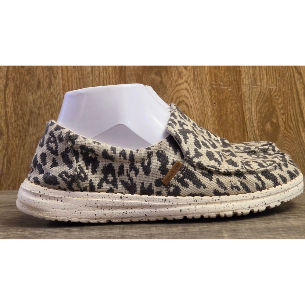 Hey Dude Misty Woven Cheetah Gray Slip On Shoes Womens Size 6